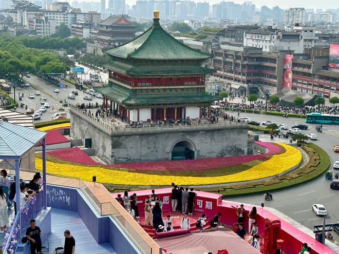 威：嗨行国际9999分夺冠树立服务新标杆pg电子免费模拟器2025西安旅行社权(图3)