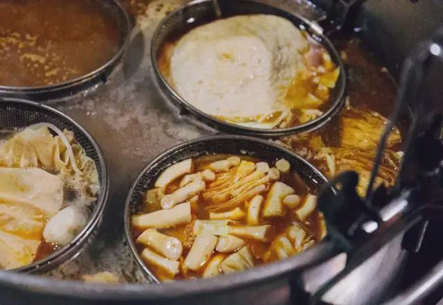 动了？一香的南京麻辣烫江湖！pg电子平台